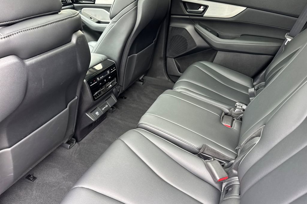 Certified 2023 Acura MDX FWD image 13