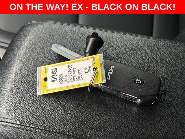 Used 2023 Kia Sportage EX image 37