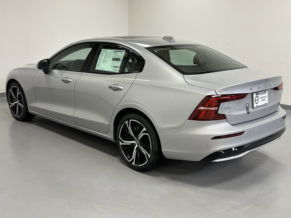 New 2024 Volvo S60 B5 Core w/ Climate Package image 8