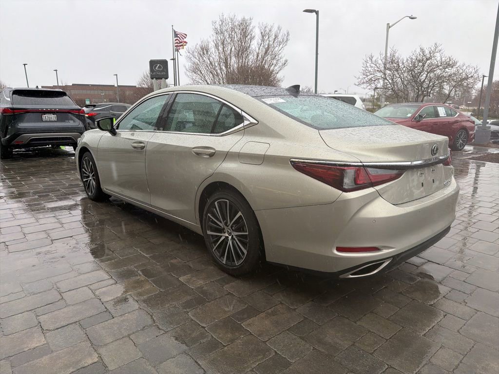 Used 2022 Lexus ES 350 350 w/ Premium Package image 15