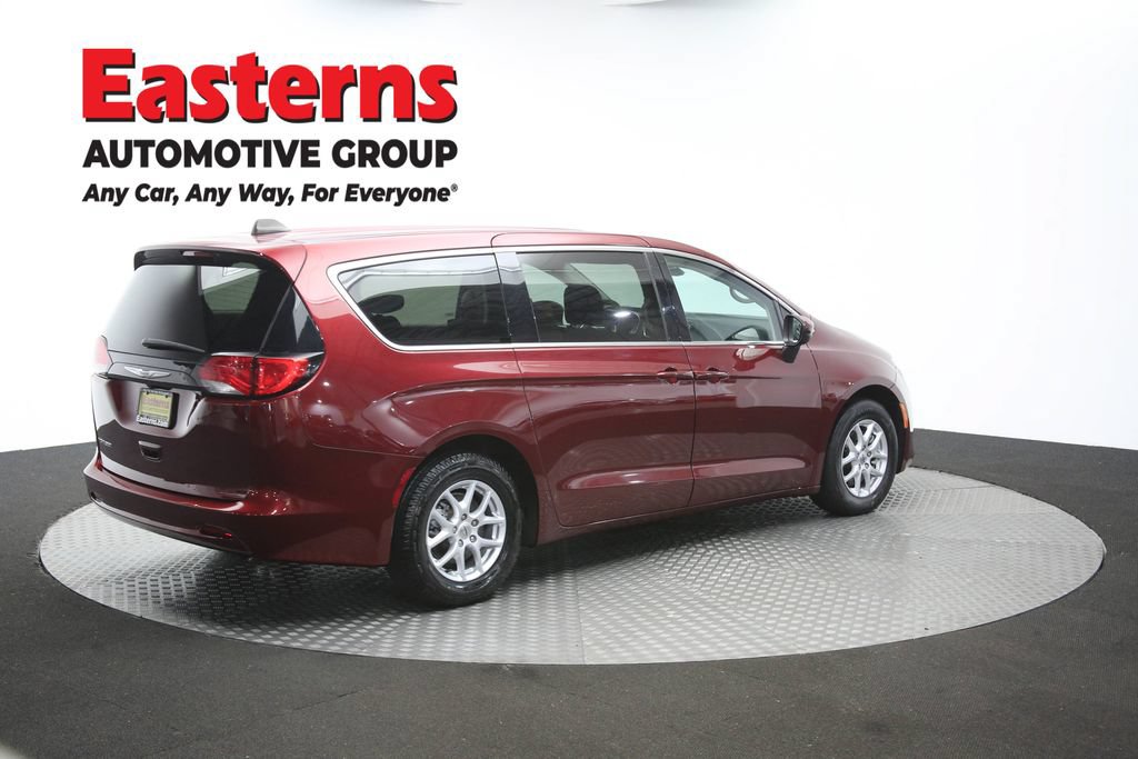 Used 2023 Chrysler Voyager LX FWD image 41