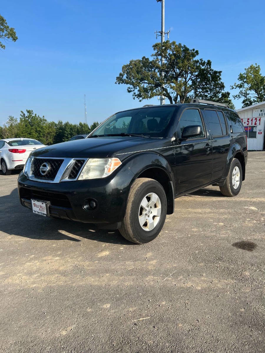 Used 2012 Nissan Pathfinder S image 2