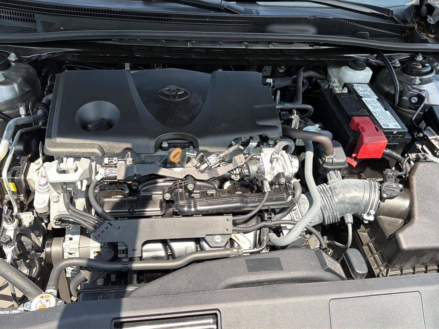 Used 2024 Toyota Camry LE FWD image 33