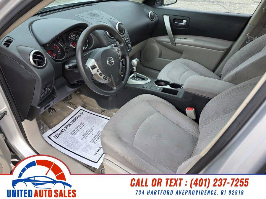 Used 2015 Nissan Rogue S w/ Convenience Package image 9