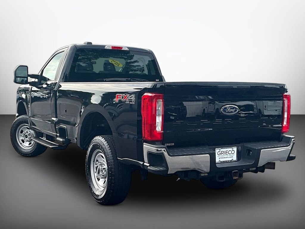 Used 2025 Ford F350 XL w/ FX4 Off-Road Package AWD/4WD image 5