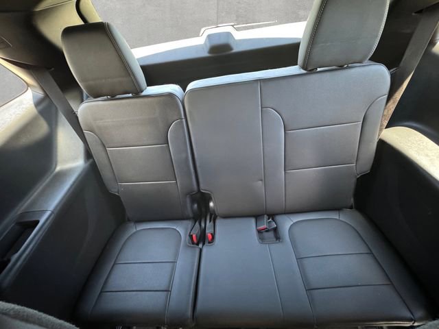 Used 2023 Chevrolet Traverse Premier w/ LPO, Floor Liner Package AWD/4WD image 14