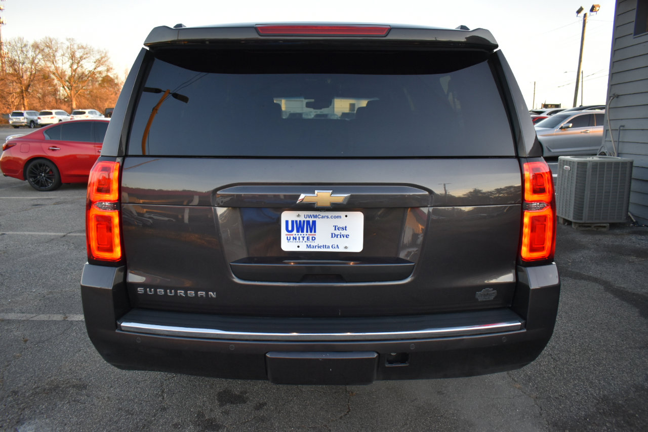Used 2015 Chevrolet Suburban LTZ image 7