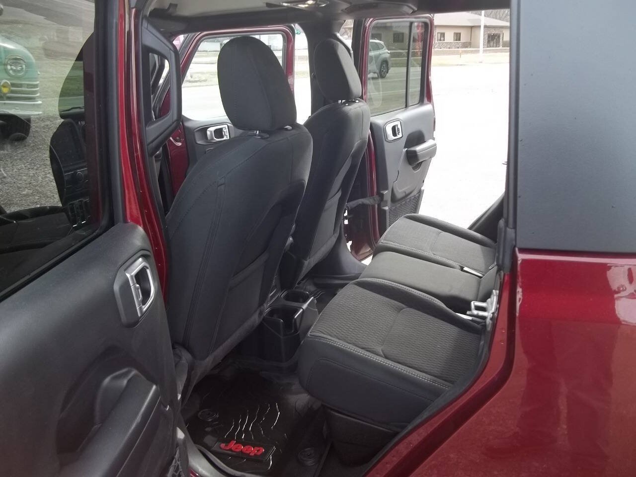 Used 2021 Jeep Gladiator Sport w/ Quick Order Package 24Q 80Th AWD/4WD image 9