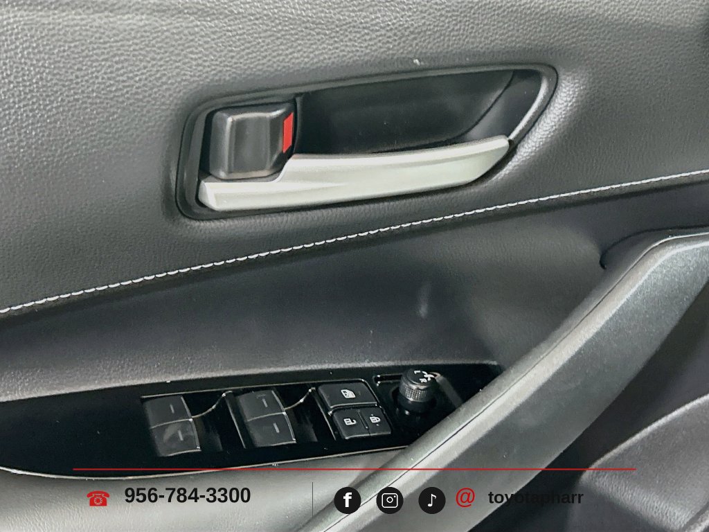 Used 2026 Toyota Corolla SE FWD image 17