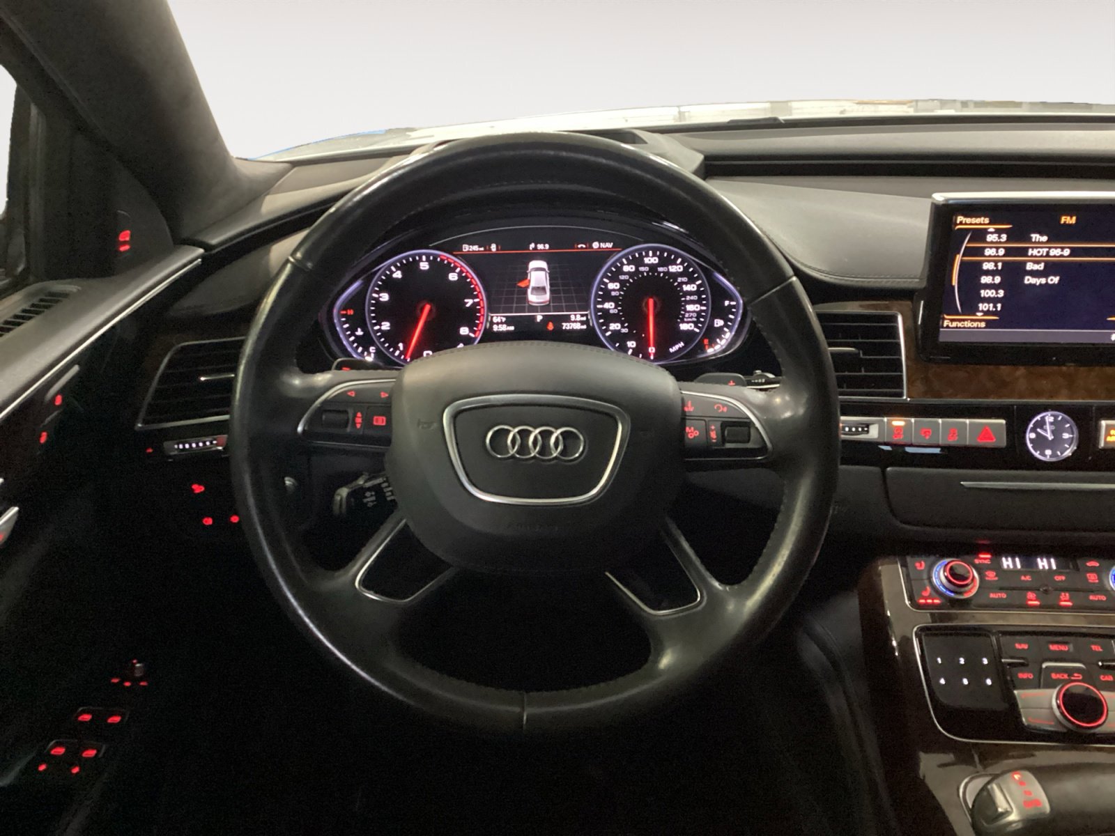 Used 2016 Audi A8 L 4.0T image 12