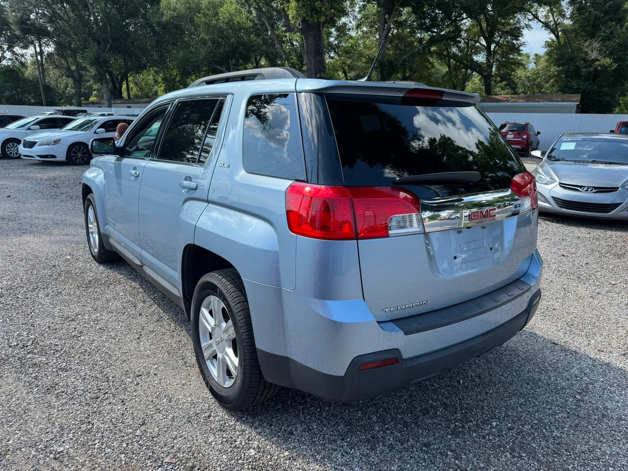 Used 2014 GMC Terrain SLE FWD image 3