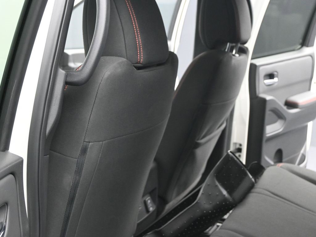 Used 2024 Nissan Frontier PRO-4X w/ Pro Convenience Package image 20