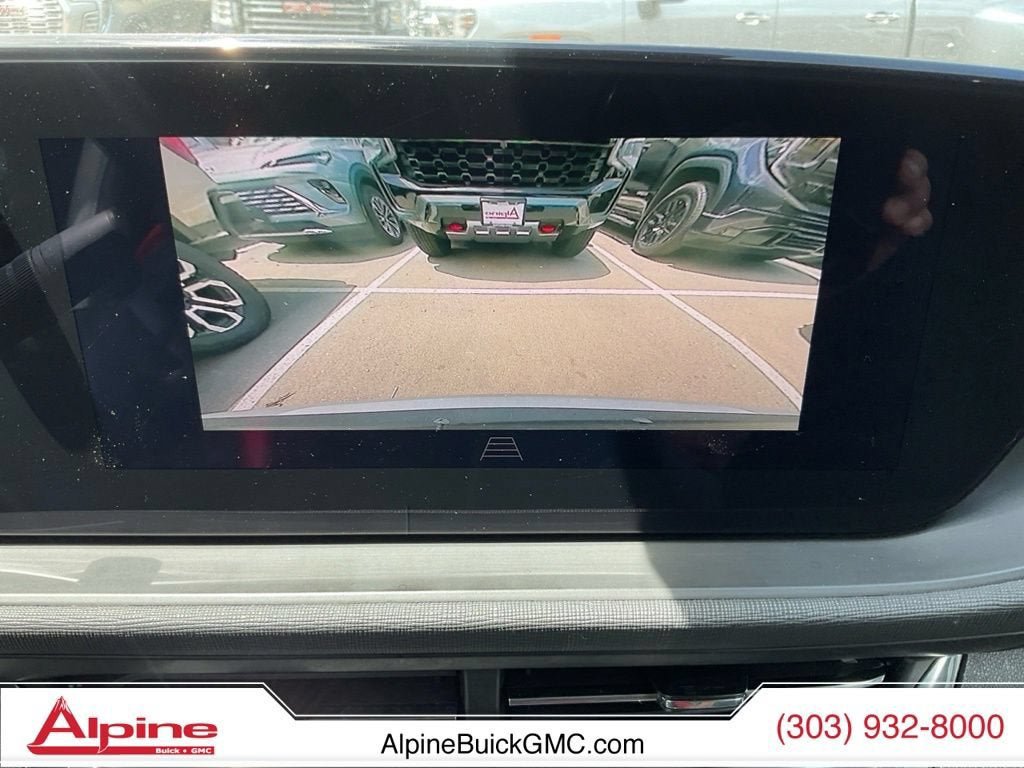 Used 2025 Buick Envista Preferred FWD image 18
