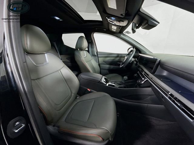 Used 2025 Hyundai Santa Cruz Limited image 30