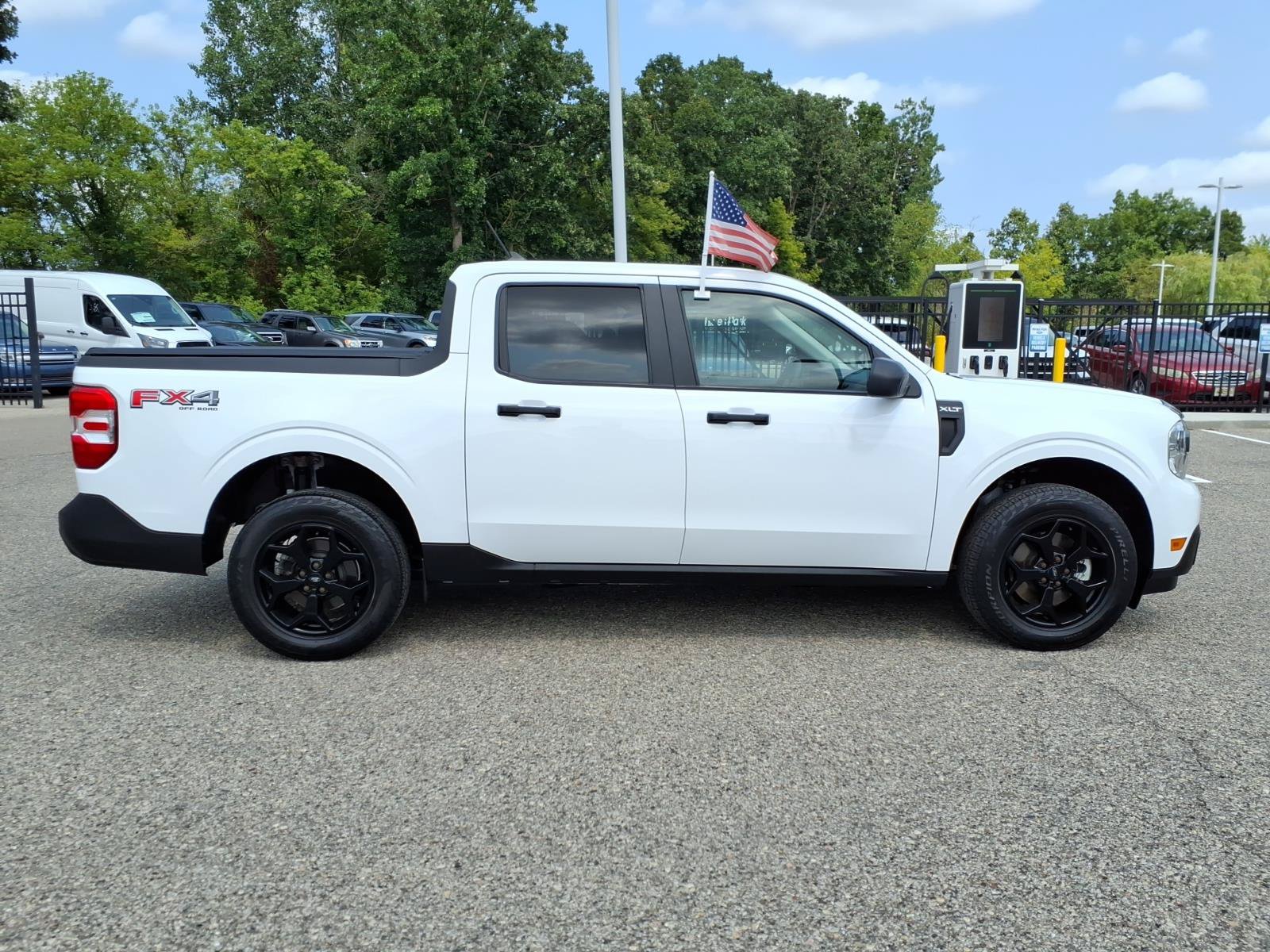 Used 2023 Ford Maverick XLT w/ Equipment Group 300A Standard AWD/4WD image 9
