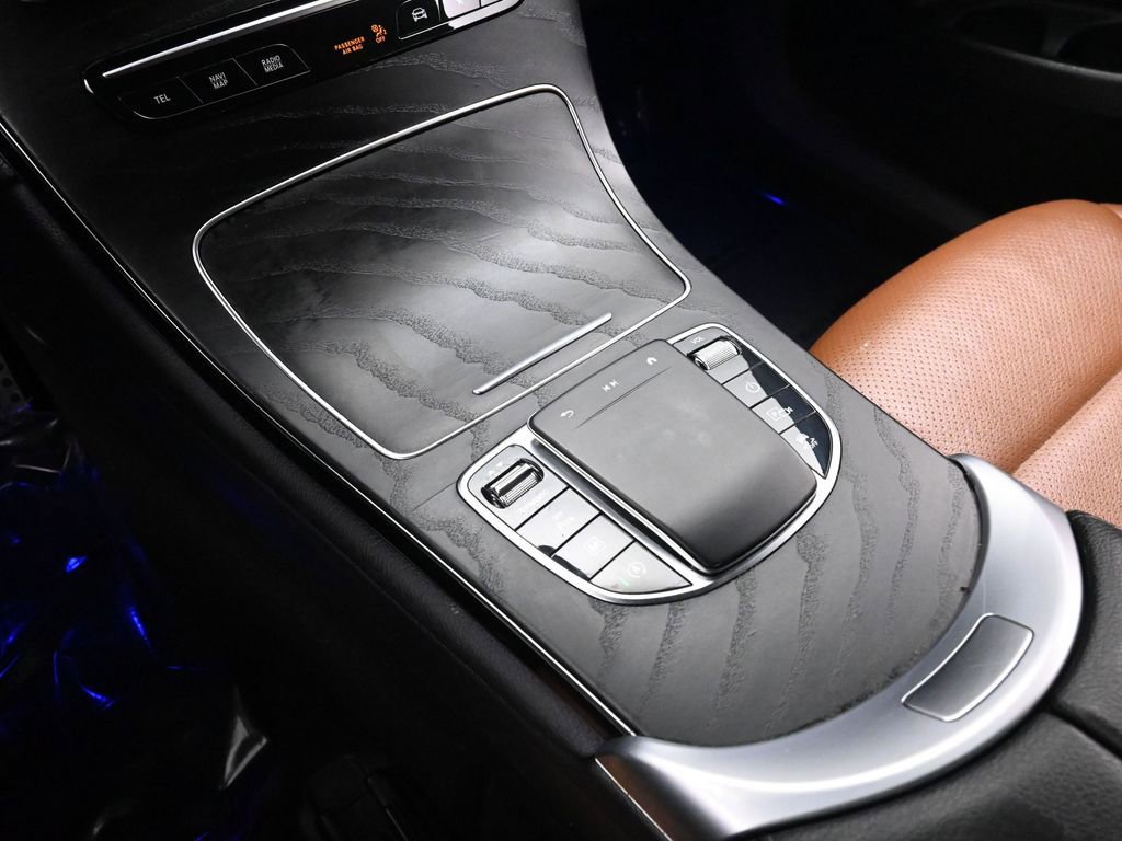 Used 2022 Mercedes-Benz GLC 300 4MATIC Coupe image 38