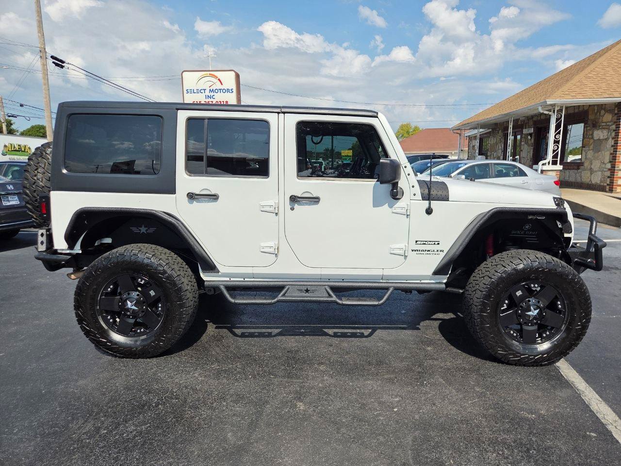 Used 2013 Jeep Wrangler Unlimited Sport AWD/4WD image 6