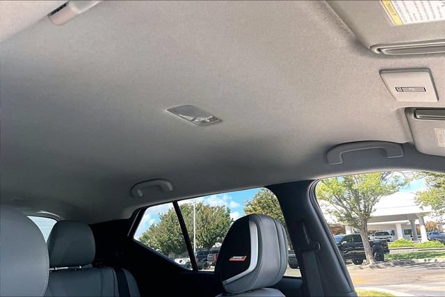 Used 2023 Nissan Kicks SR w/ SR Premium Package FWD image 22