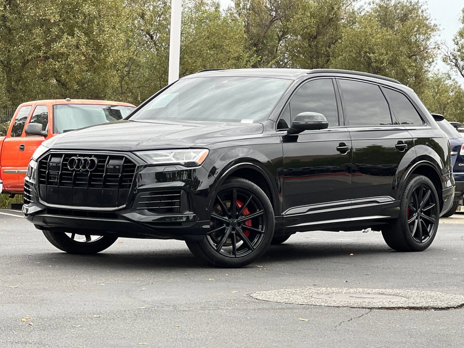 Used 2022 Audi Q7 3.0T Premium Plus w/ Premium Plus Package AWD/4WD image 2
