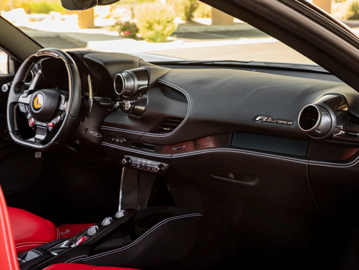 Used 2022 Ferrari F8 Tributo RWD image 37
