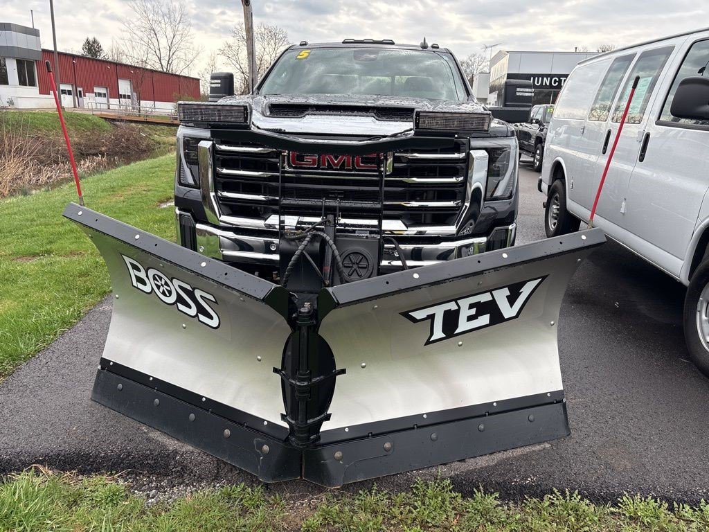 Certified 2025 GMC Sierra 2500 SLE w/ SLE Value Package; image 2