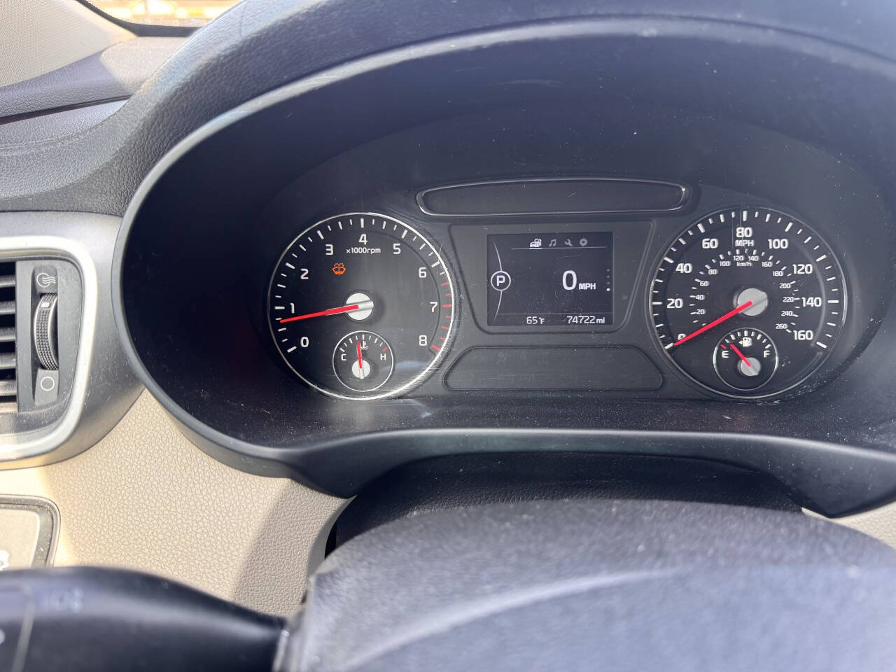 Used 2016 Kia Sorento FWD image 21