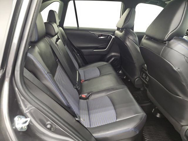 Used 2022 Toyota RAV4 XSE w/ XSE Grade Weather Package AWD/4WD image 35