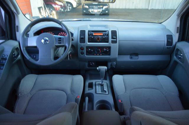 Used 2008 Nissan Frontier SE w/ SE Value Truck Pkg image 15