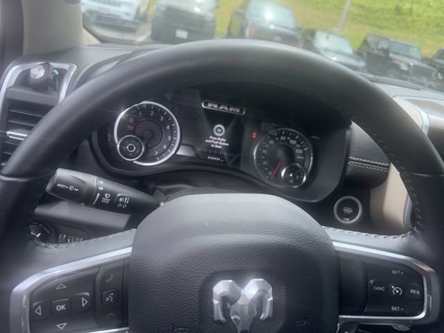 Used 2022 RAM 1500 Laramie AWD/4WD image 6