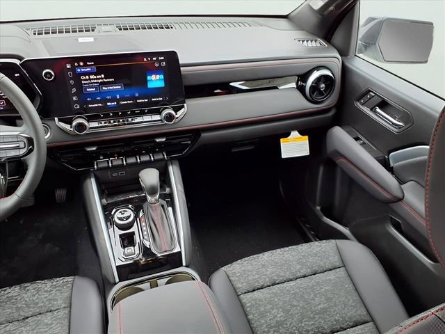 New 2025 Chevrolet Colorado Z71 w/ Technology Package image 15