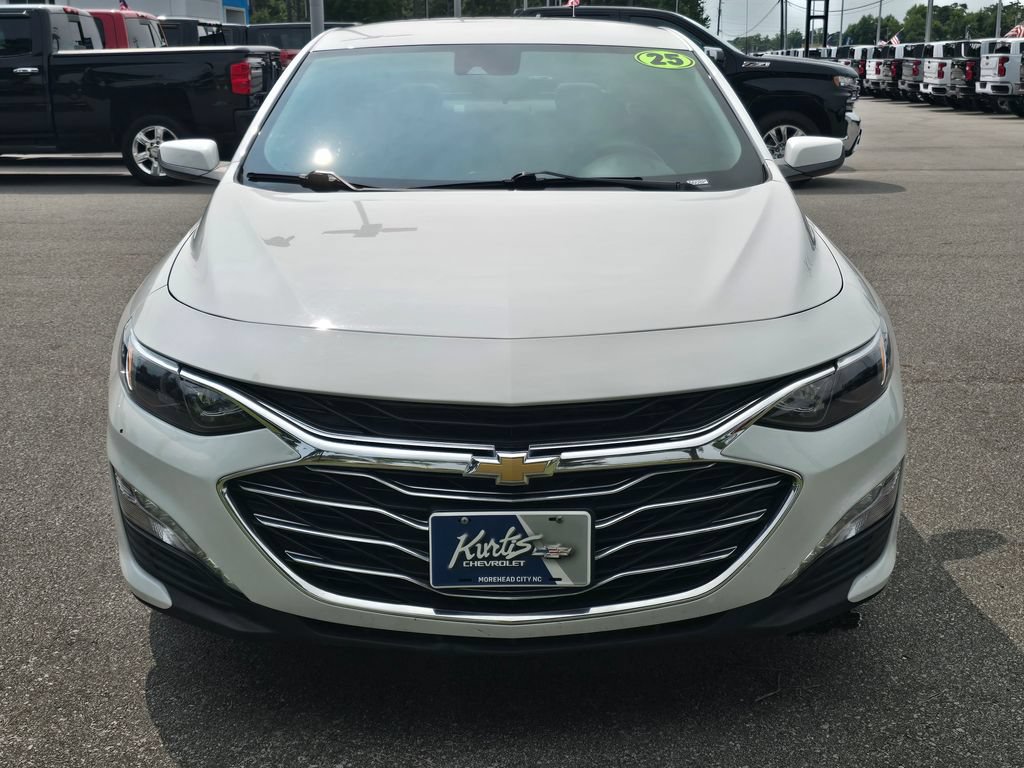 Certified 2025 Chevrolet Malibu LT FWD image 8