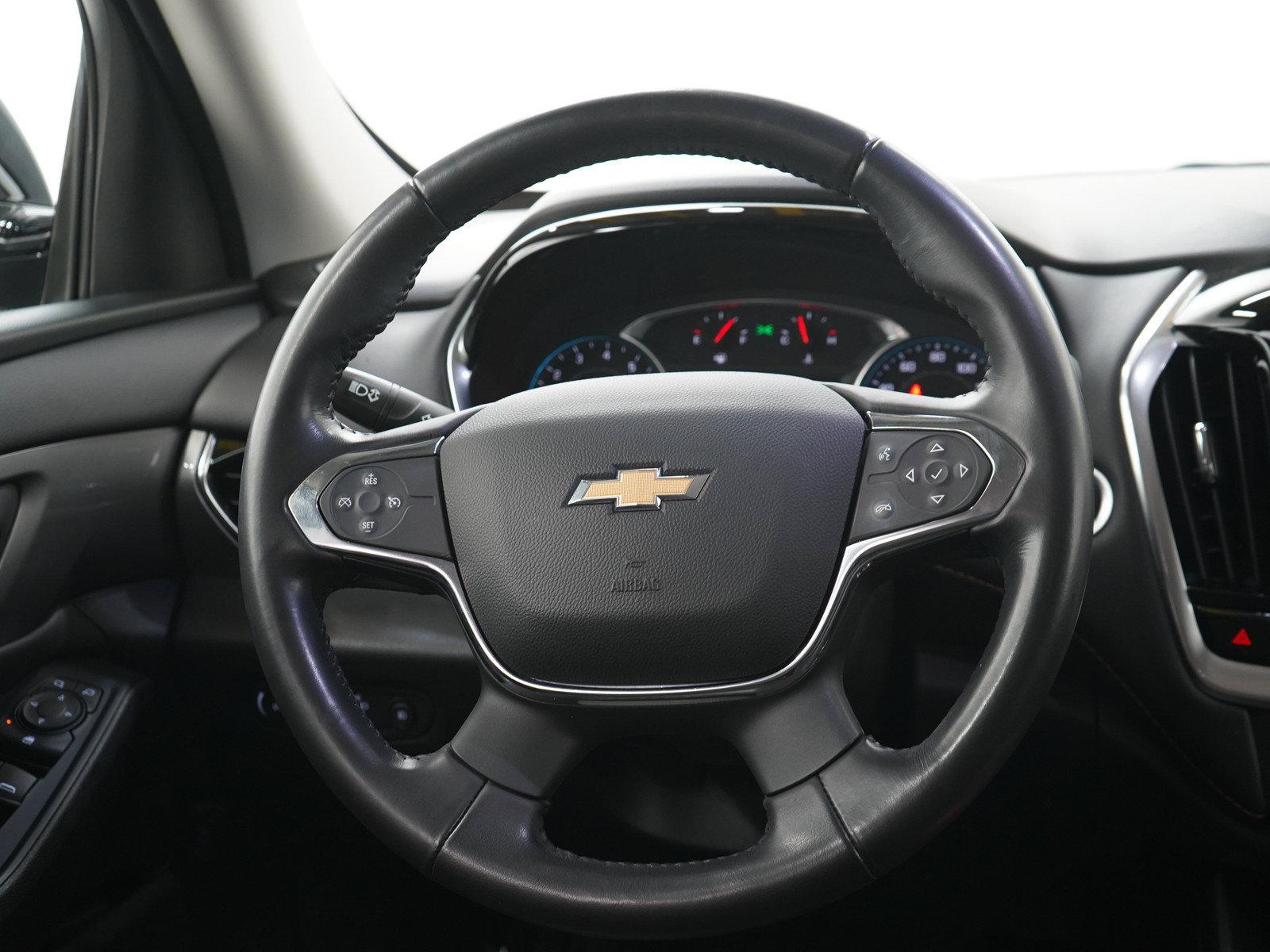 Used 2019 Chevrolet Traverse LT AWD/4WD image 15