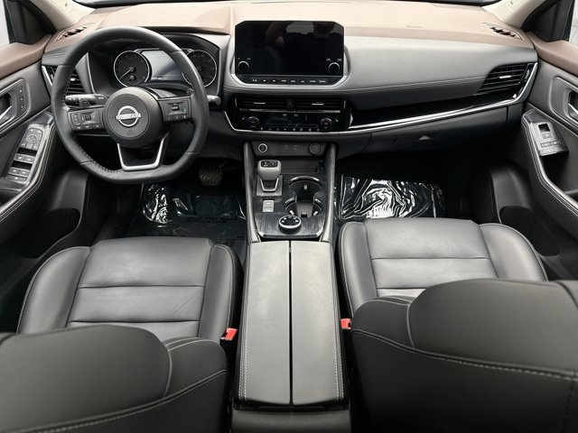 Used 2023 Nissan Rogue SL w/ SL Premium Package AWD/4WD image 14