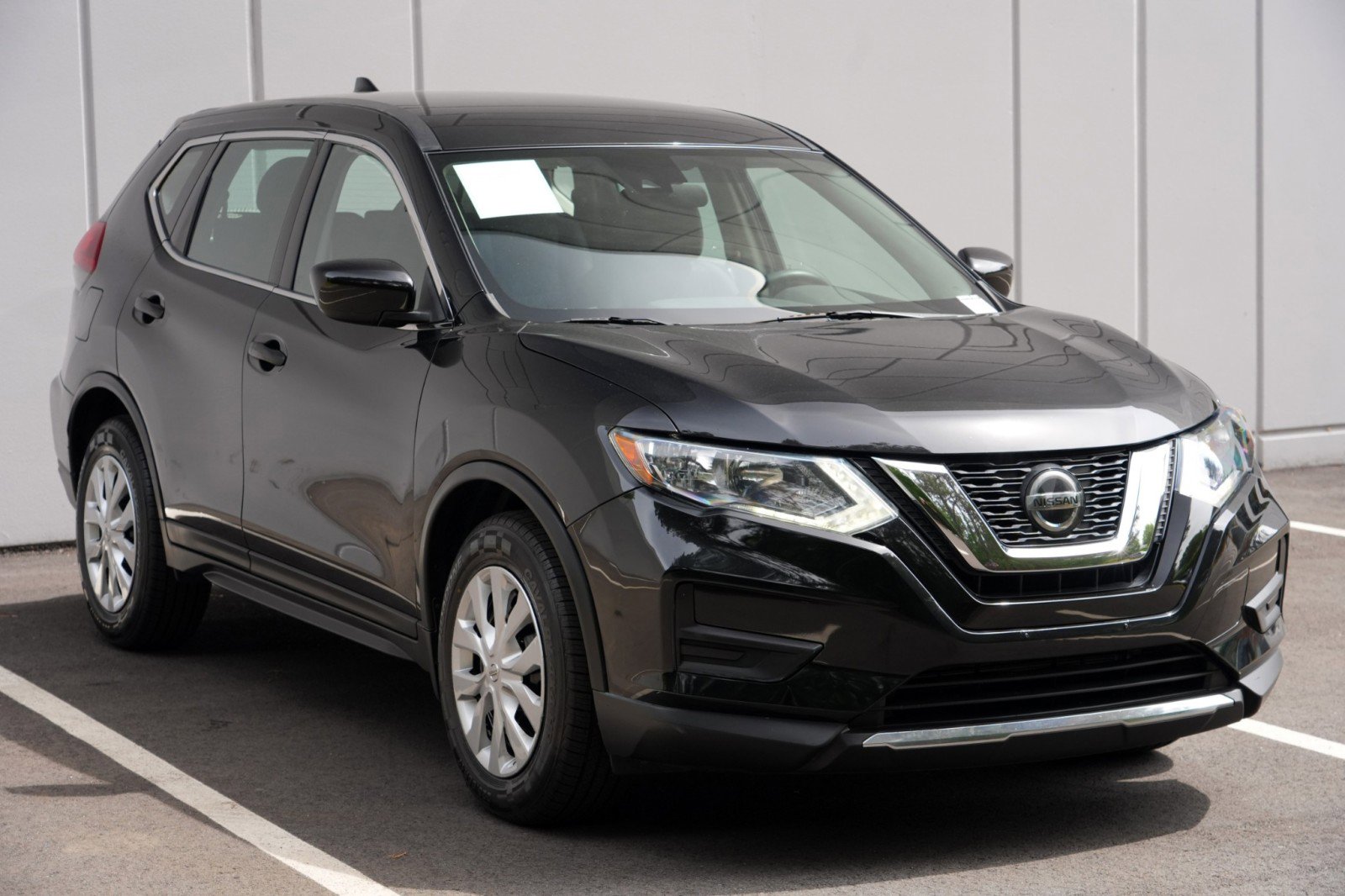 Used 2019 Nissan Rogue S FWD image 47