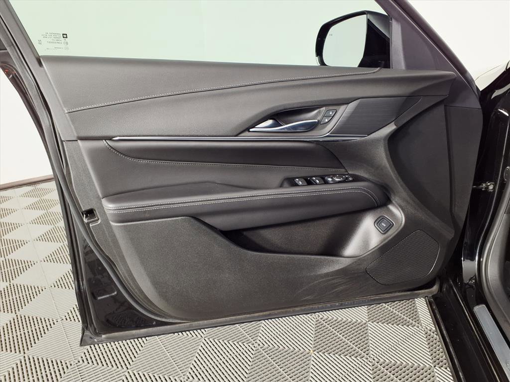 Certified 2023 Cadillac CT4 Luxury image 16