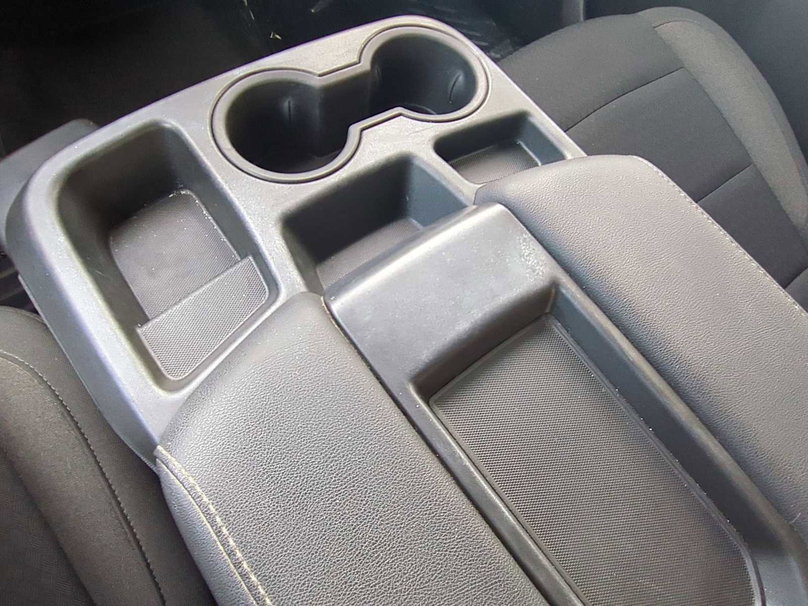 Used 2022 Chevrolet Silverado 1500 Custom image 17