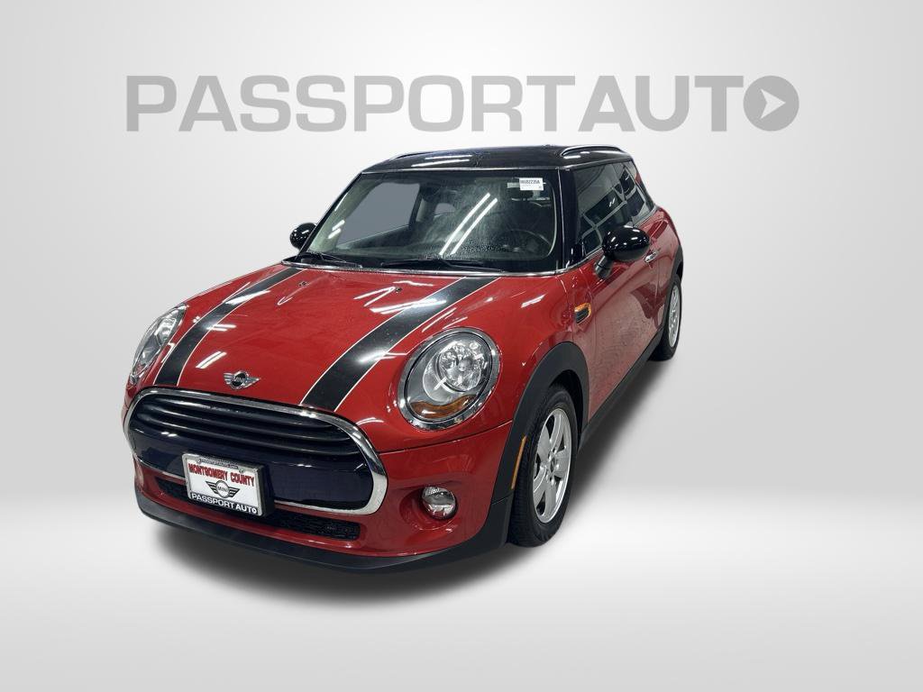 Used 2017 MINI Cooper 2-Door Hardtop FWD image 1