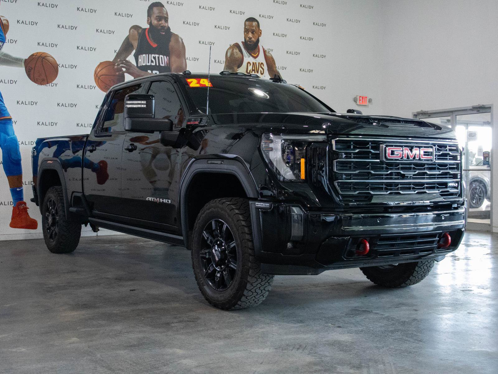 Used 2024 GMC Sierra 2500 AT4 w/ AT4 Premium Plus Package image 20