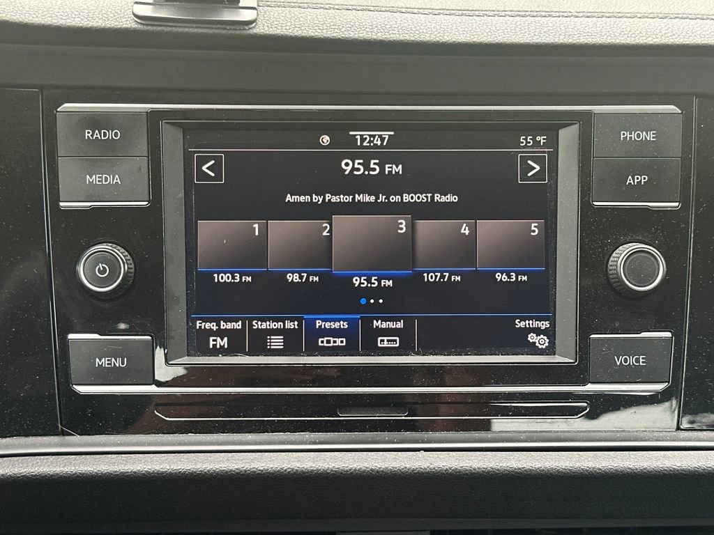 Used 2020 Volkswagen Jetta SE w/ SE Cold Weather Package FWD image 10