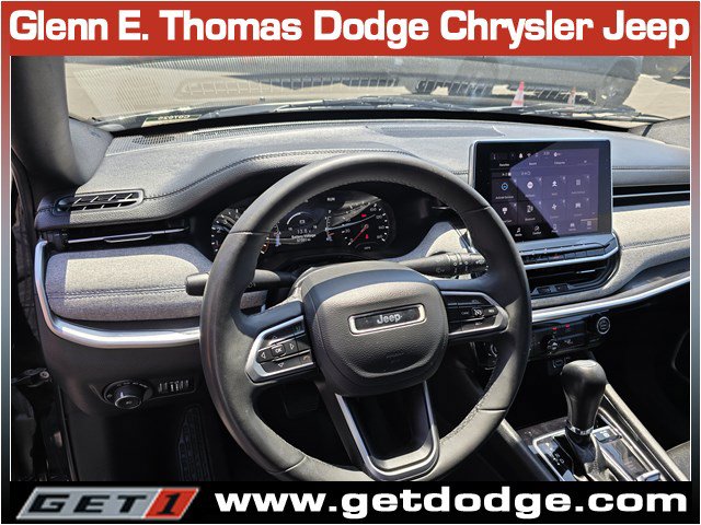 Certified 2024 Jeep Compass Latitude AWD/4WD image 19