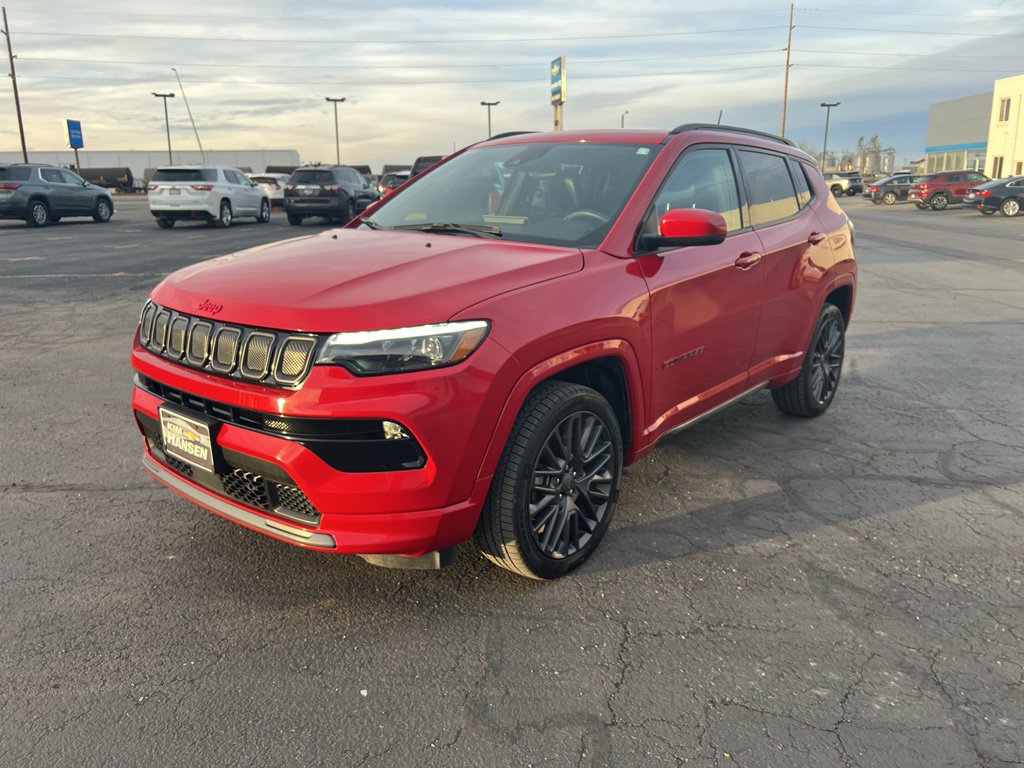 Used 2022 Jeep Compass Limited w/ (RED) Package image 8