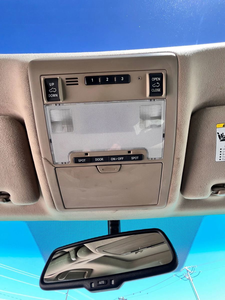 Used 2008 Toyota Land Cruiser image 20