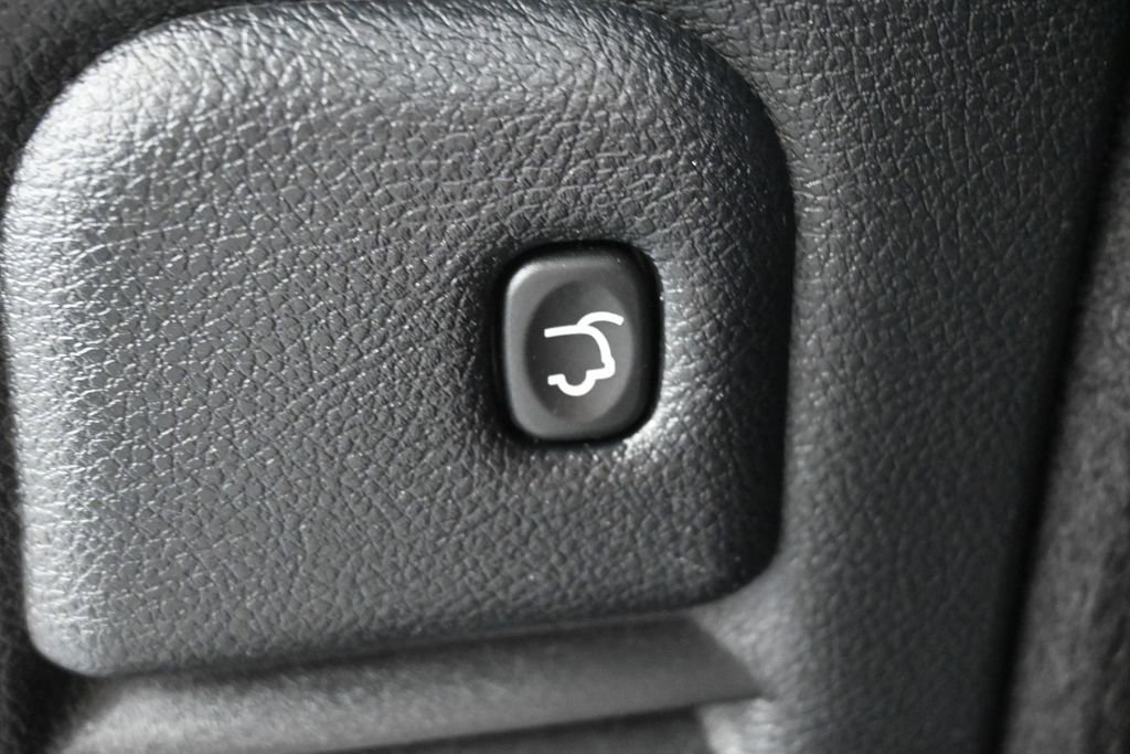 Used 2022 Dodge Durango GT image 17