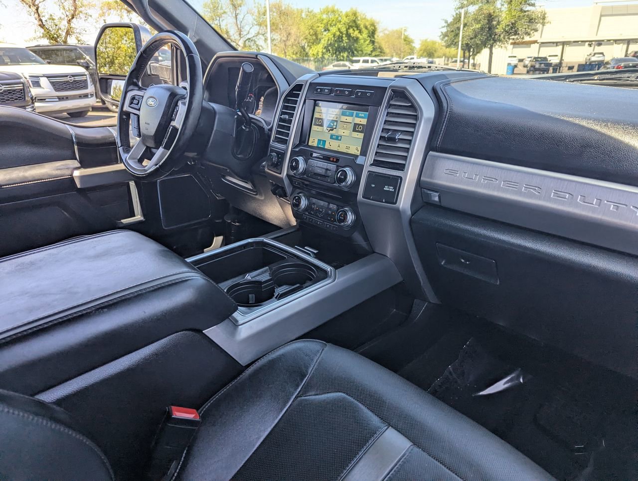 Used 2018 Ford F450 Platinum w/ Platinum Ultimate Package AWD/4WD image 13