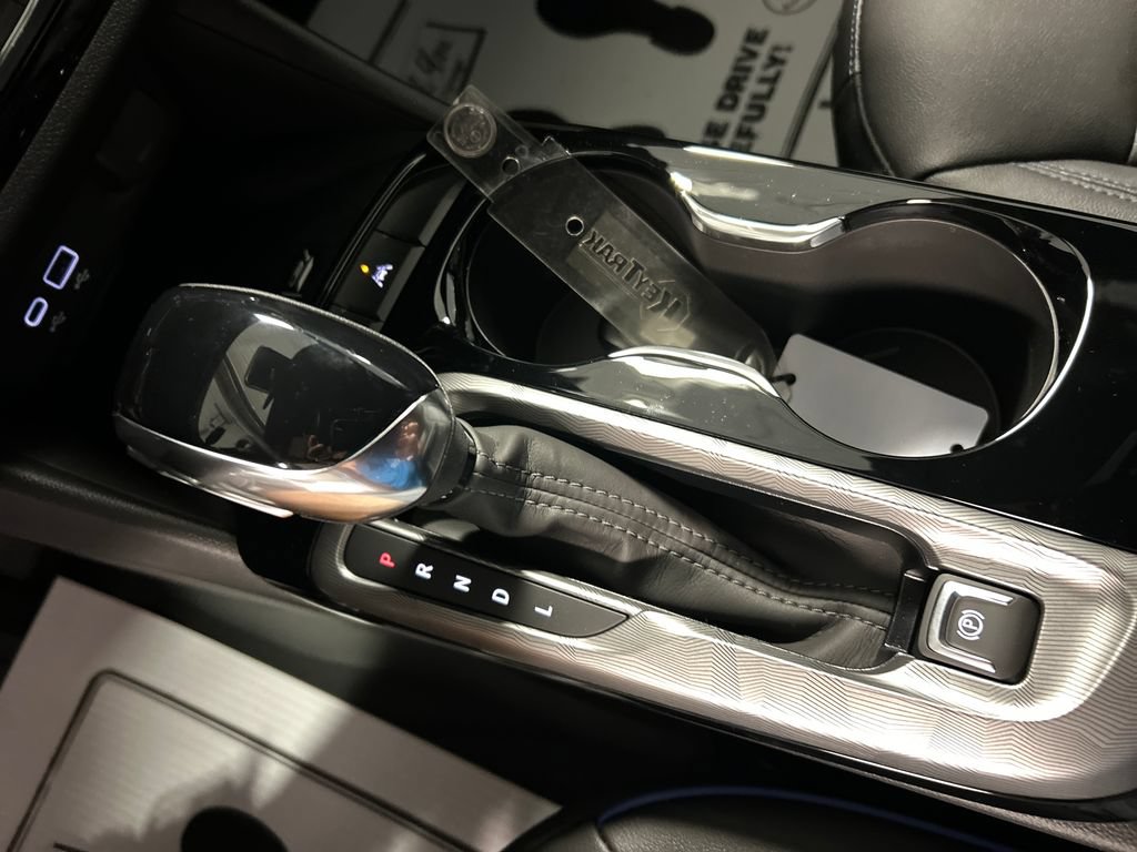 New 2026 Buick Envista Sport Touring w/ Convenience I Package FWD image 18