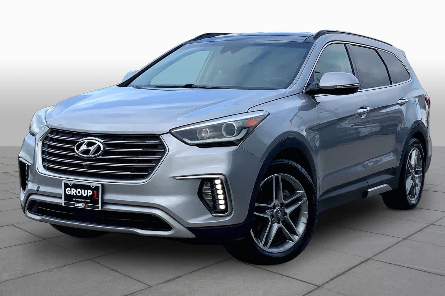 Used 2019 Hyundai Santa Fe XL FWD image 1