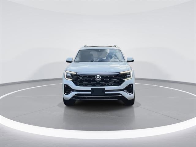 New 2026 Volkswagen Atlas SEL Premium R-Line image 3