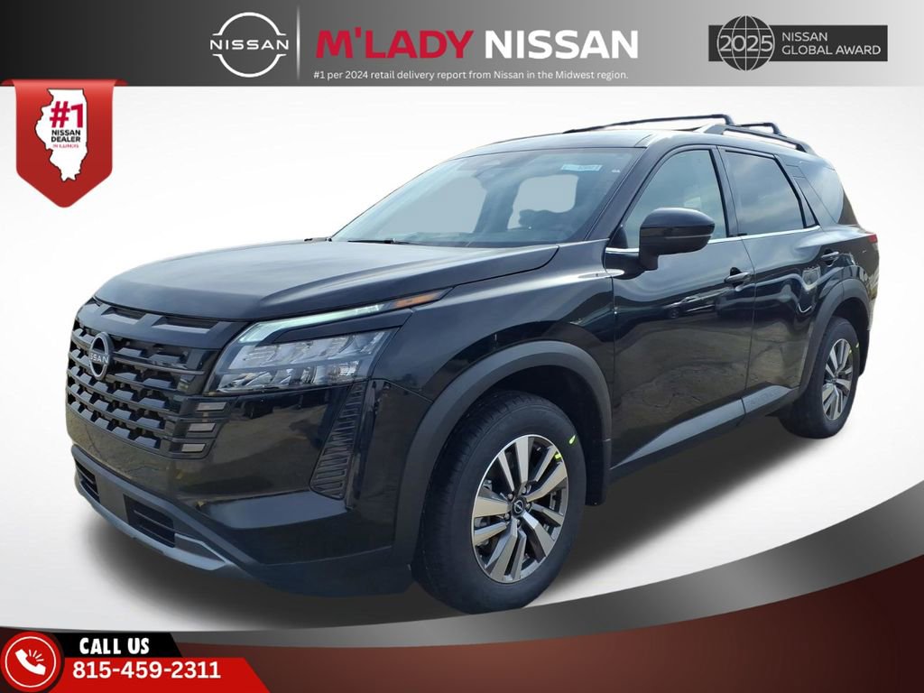 New 2026 Nissan Pathfinder SL image 3