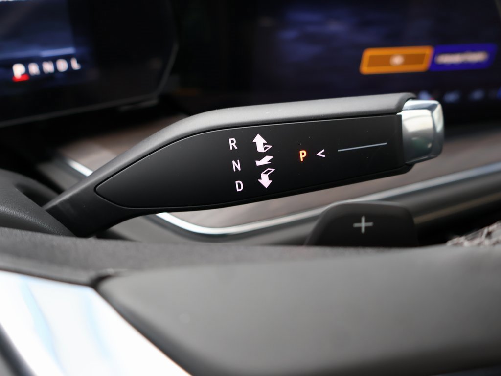 New 2025 Chevrolet Suburban Premier w/ Sun And Tow Package image 19