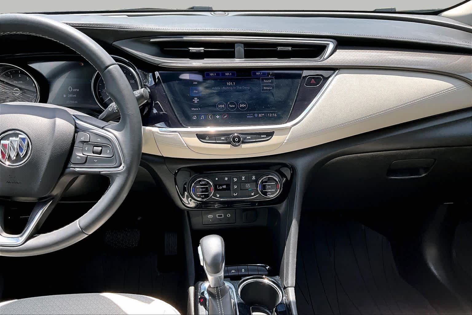 Used 2023 Buick Encore GX Select w/ Sport Touring Package FWD image 7